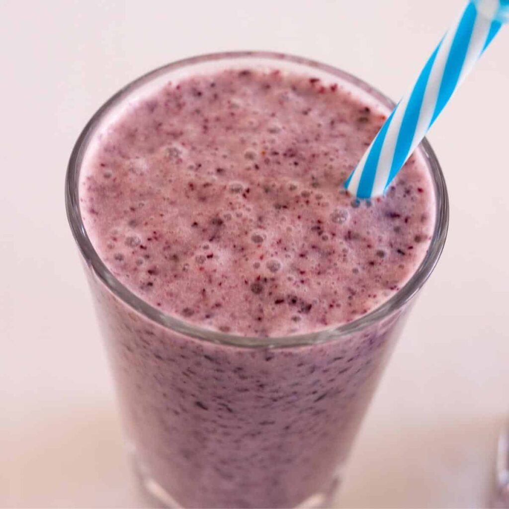 Blueberry Banana Smoothie