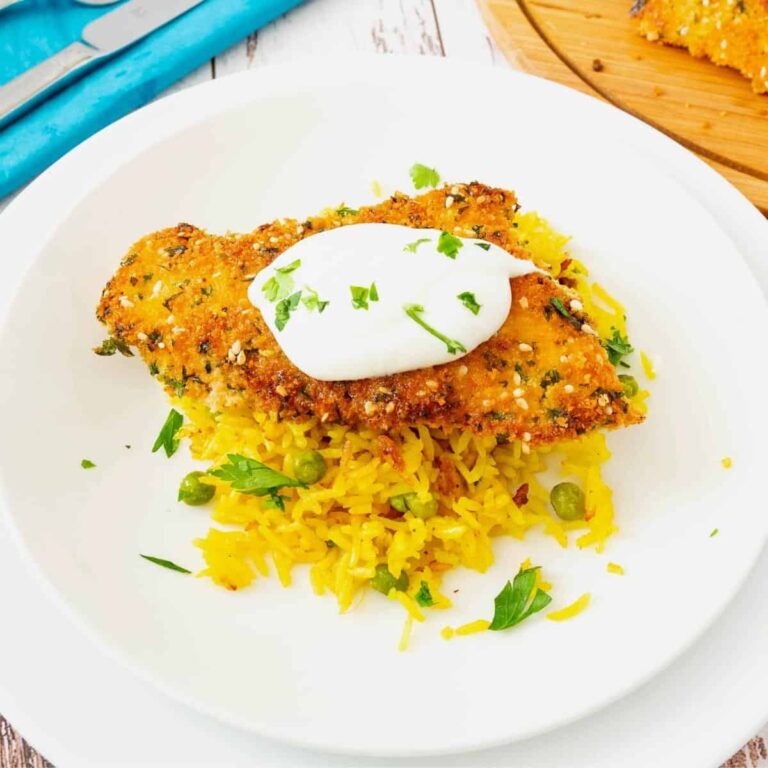Ức Gà Tẩm Vụn Bánh Mỳ Chiên Giòn Rụm Breaded Chicken Breast Pan Fried