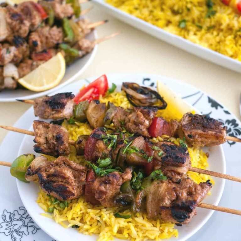 Thịt Gà Xiên Nướng Thảo Mộc Grilled Chicken Skewers – Mềm Mọng Đậm Đà
