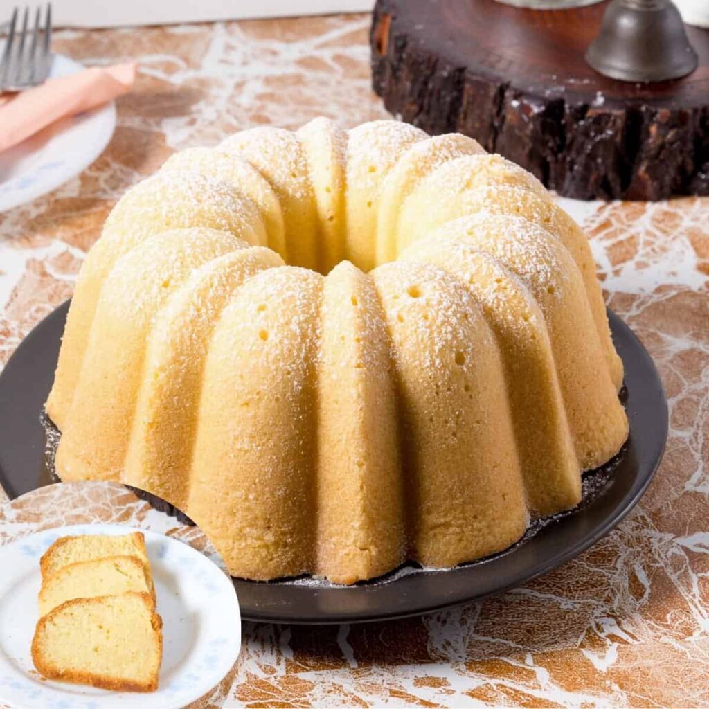 Bánh Bông Lan Kem Phô Mai Cream Cheese Pound Cake – Mềm Dẻo Béo Ngậy