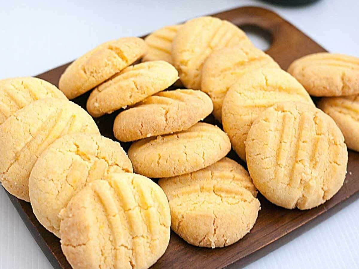 Custard Cookies Eggless
