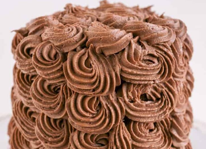 Dark Nutella Buttercream Frosting