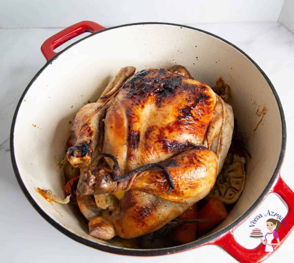 Gà Nguyên Con Nướng Nồi Gang Dutch Oven Roast Chicken – Giòn Da Mọng Nước