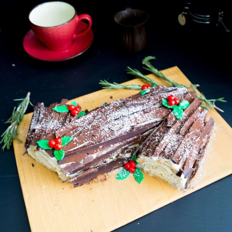 Bánh Khúc Cây Trứng Rượu Buche De Noel Eggnog Yule Log – Độc Đáo