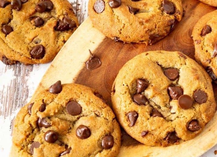 Everyday No Chill Chocolate Chip Cookies