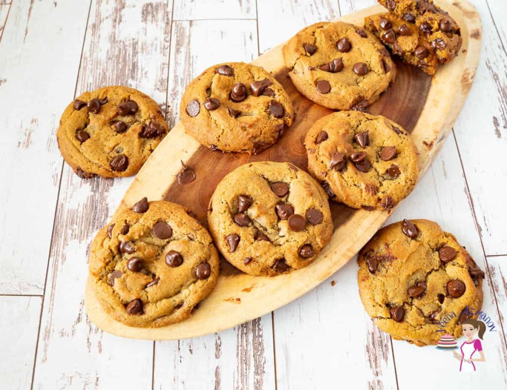 Everyday No Chill Chocolate Chip Cookies
