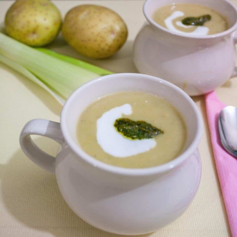 Súp Khoai Tây Tỏi Tây Healthy Potato Leek Soup – Sánh Mịn Bổ Dưỡng