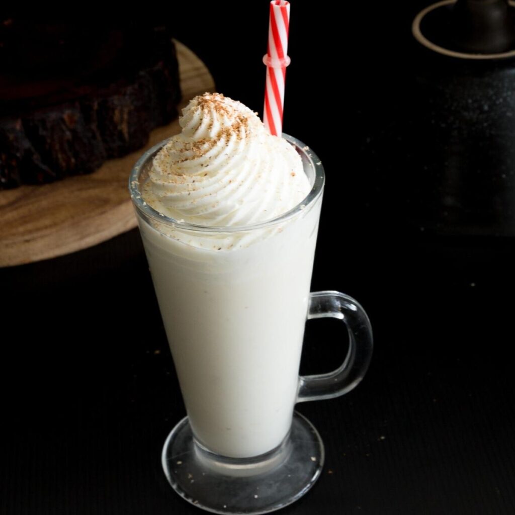 Thức Uống Eggnog Không Trứng Eggless Eggnog – Béo Ngậy Thơm Ấm