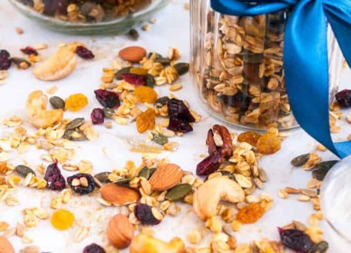 Homemade Fruit and Nut Granola