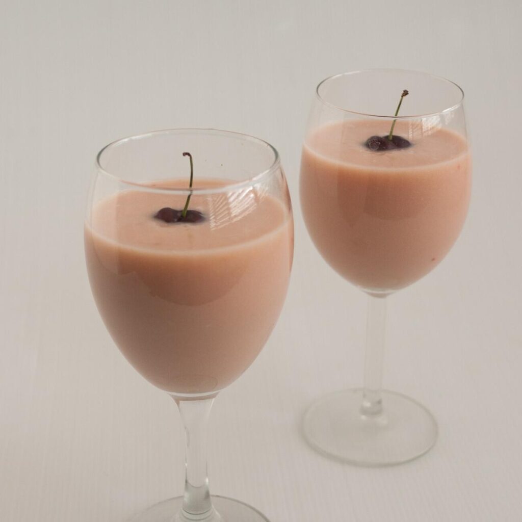 Thức Uống Trứng Rượu Anh Đào Rich Cherry Eggnog – Béo Mượt Chua Ngọt