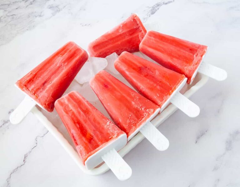 Kem Que Dâu Tây Tươi Strawberry Popsicle – Mát Lạnh Chua Ngọt Dẻo Mịn