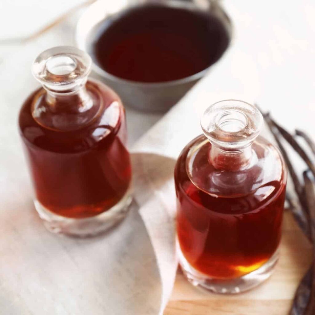 Homemade Vanilla Extract