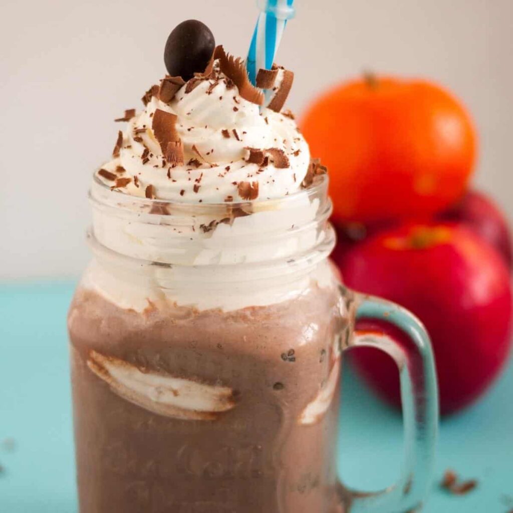Homemade Whipped Cream 4 Methods