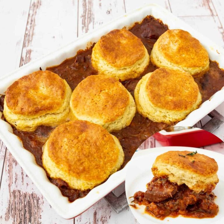 Bánh Pie Đút Lò Nhân Thịt Cừu Lamb Pot Pie – Giòn Vỏ Thơm Béo