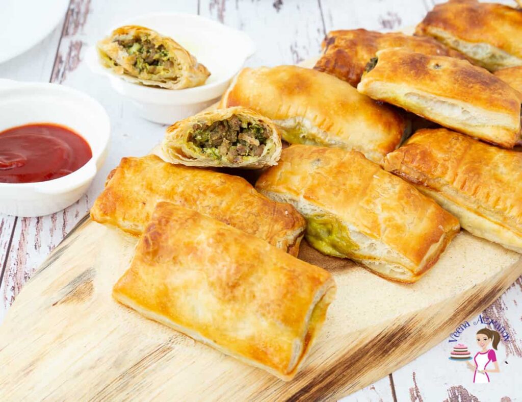 Meat Patties Meat stuffed Puff Pastry