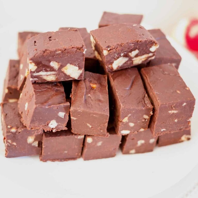Kẹo Lò Vi Sóng Socola Fudge Microwave Chocolate Fudge – Đậm Mịn