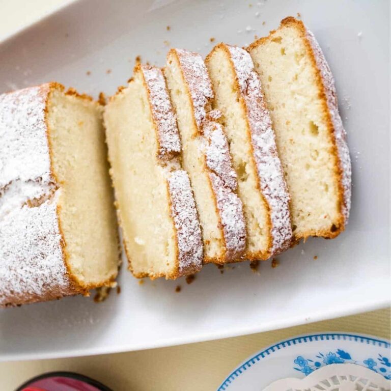 Bánh Gato Bơ Vani Cổ Điển Vanilla Pound Cake – Đậm Vị Mềm Mượt