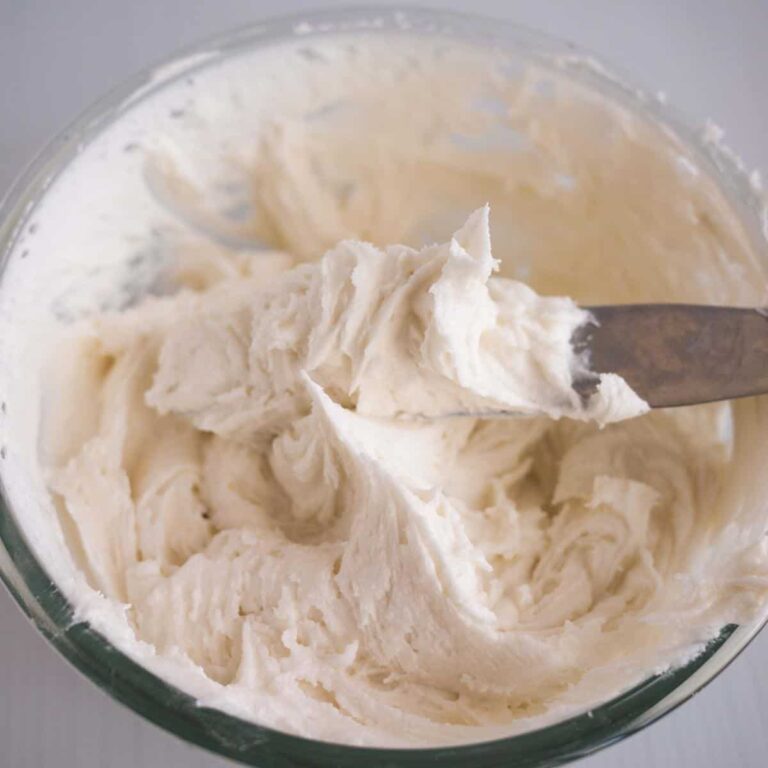 Kem Phô Mai Không Dùng Bơ No Butter Cream Cheese Frosting – Mượt Mịn