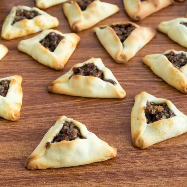 Bánh Quy Tam Giác Nhân Hạt Mắc Ca Pecan Pie Hamantaschen – Giòn Bùi