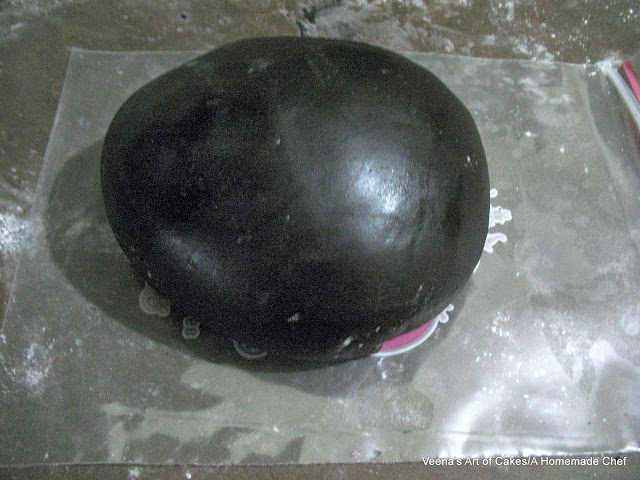 Đất Nặn Socola Đen Tạo Hình Black Fondant – Dẻo Mịn Bóng Mượt