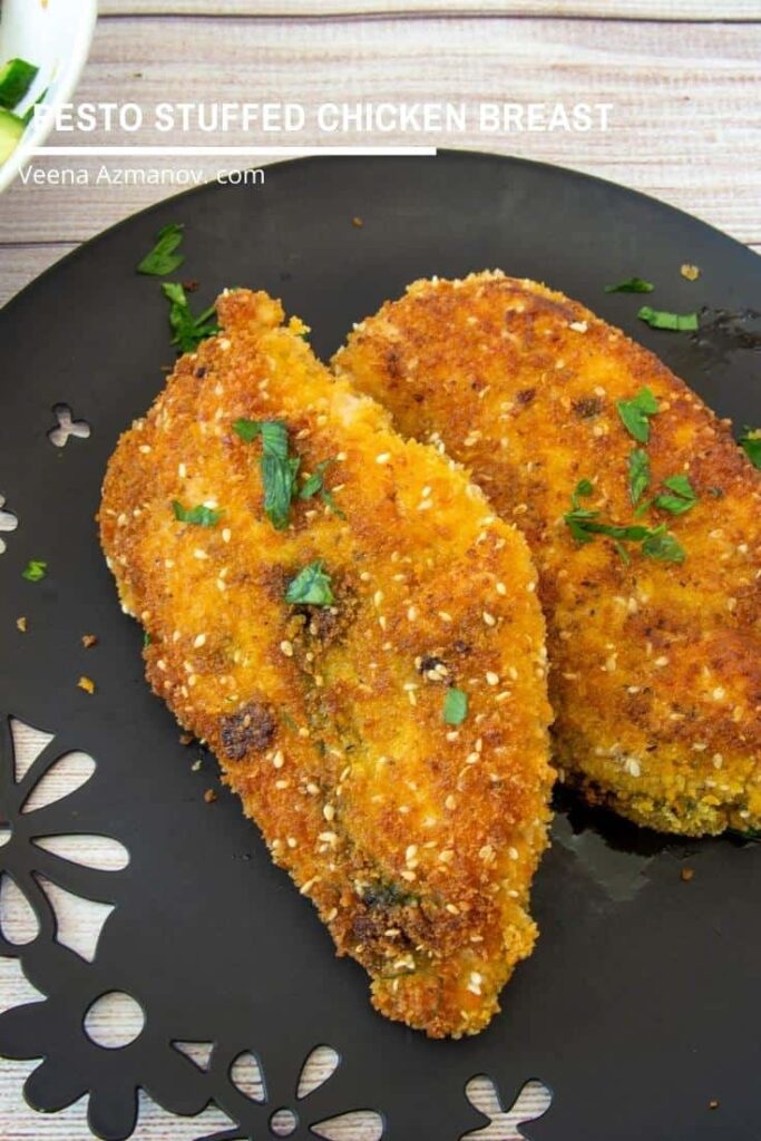 Ức Gà Nhồi Sốt Húng Tây Phô Mai Pesto Stuffed Chicken – Giòn Mọng