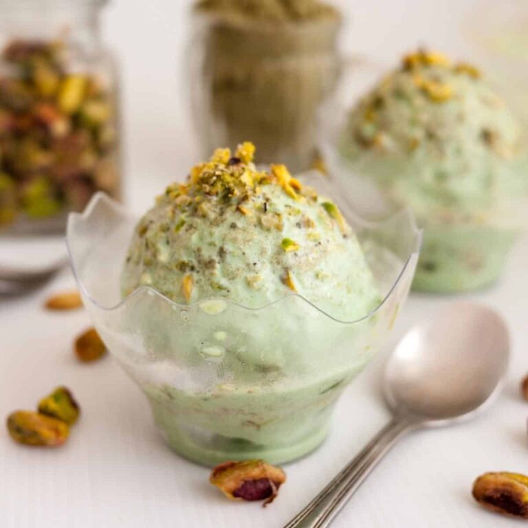 Kem Hạt Dẻ Cười Trà Xanh Pistachio Matcha Ice Cream – Mát Mịn Dẻo