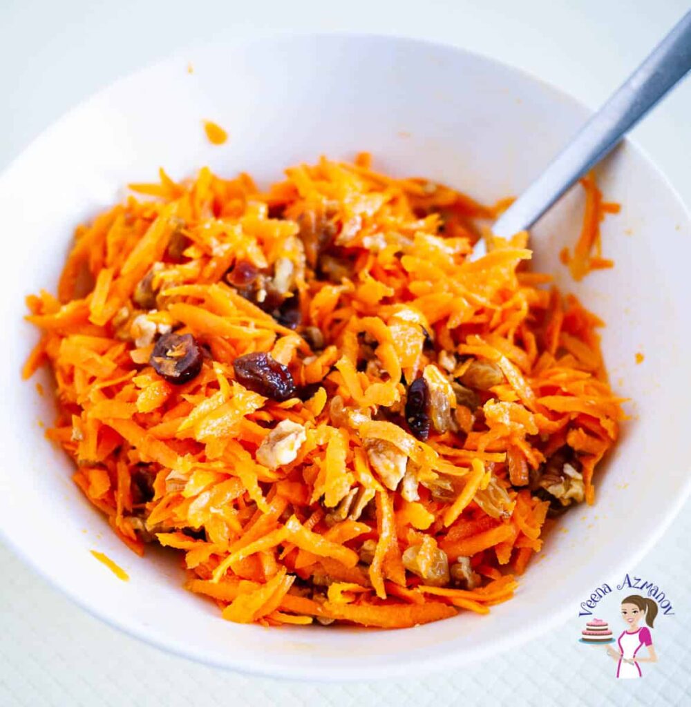 Salad Cà Rốt Bào Sợi Nhanh Lẹ Quick Carrot Salad – Giòn Mát Thanh
