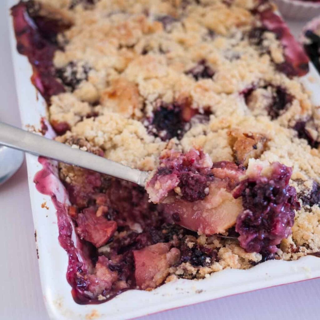 Raspberry Peach Crumble