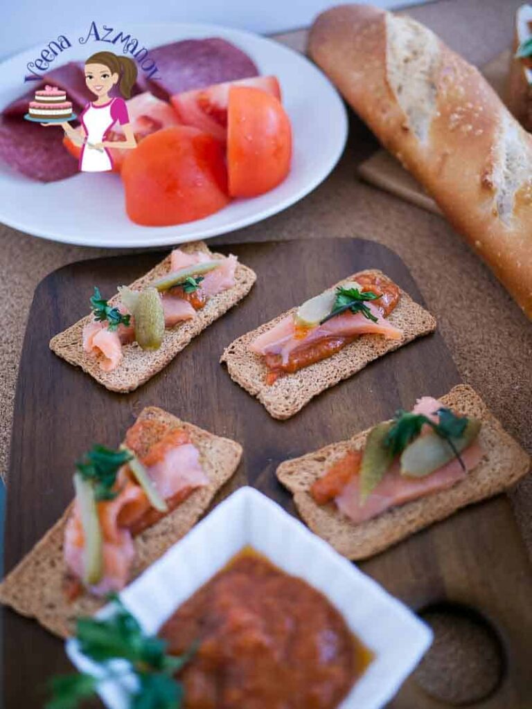 Roasted Red Pepper Garlic Tapenade