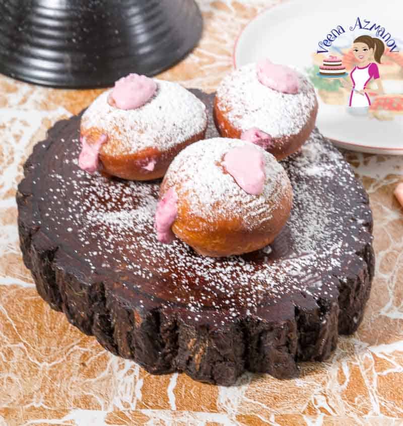 Strawberry Doughnuts Sufganiyah