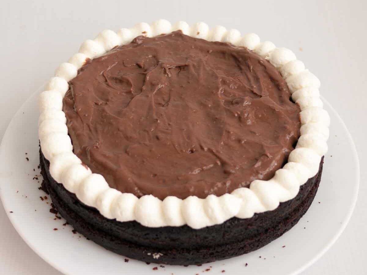 The BEST Chocolate Mousse Cake Filling