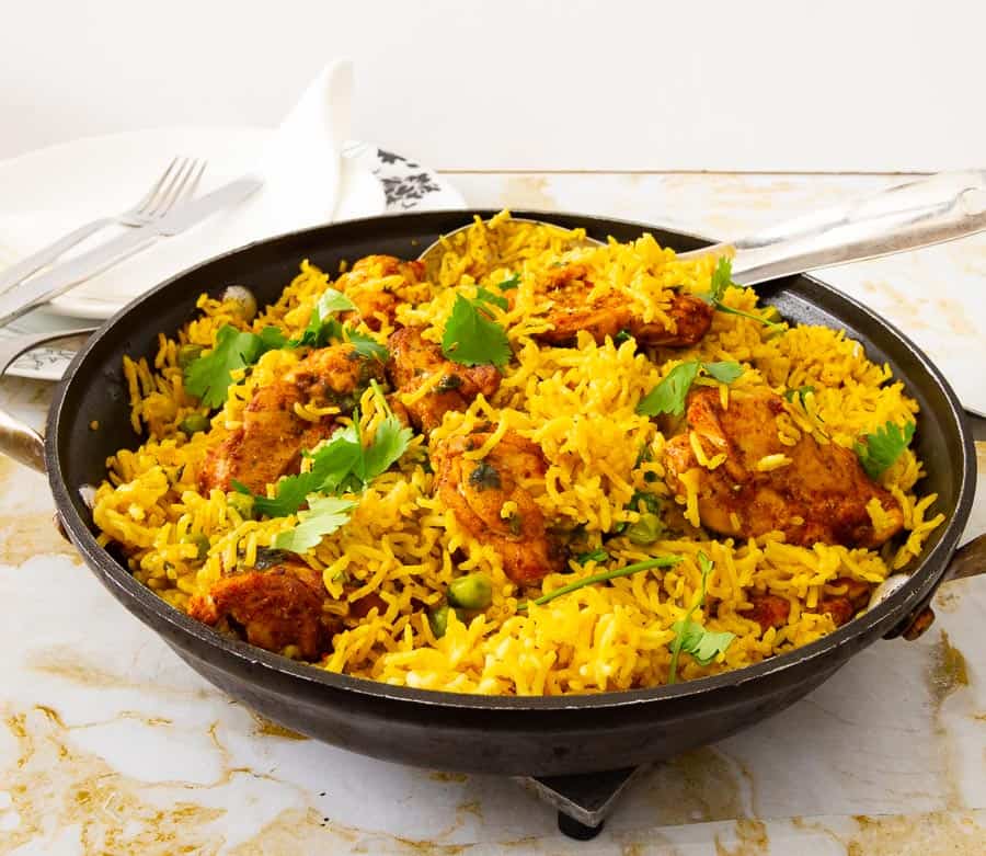 Turmeric Rice with Chicken and Peas