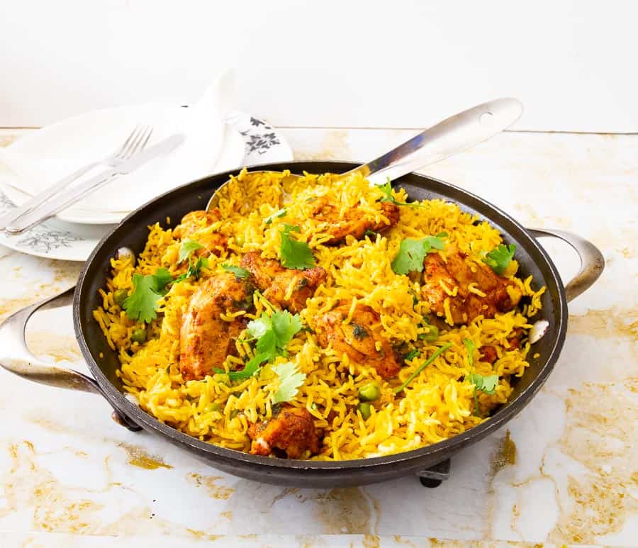 Turmeric Rice with Chicken and Peas